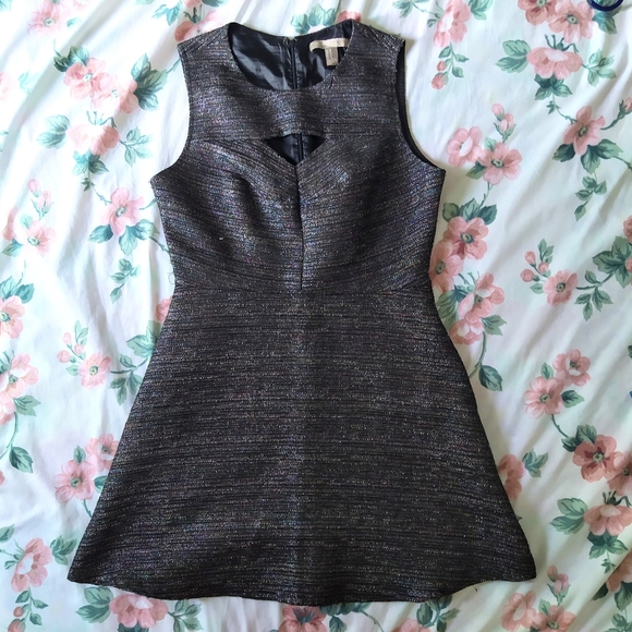 Metallic Key Hole Sparkle A Line Party Dress - Picture 4 of 9